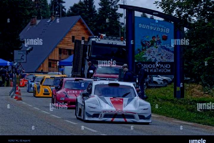 Aurora, 20 — Escort in Chamrousse, France