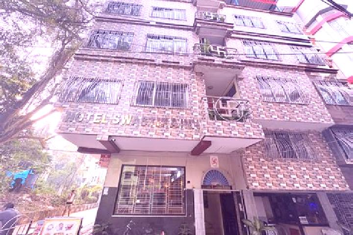 Aurora, 20 — Escort in Digha, India