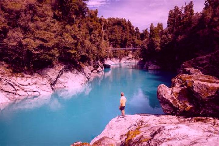 Aurora, 20 — Escort in Hokitika, New Zealand