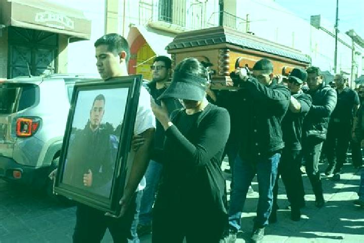 Aurora, 20 — Escort in La Cruz, Mexico