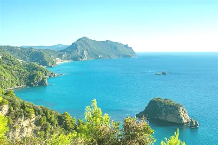 Aurora, 20 — Escort in Sinarades, Greece