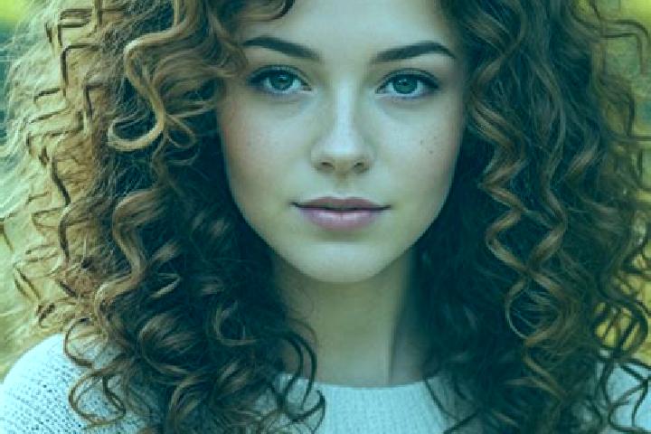 Aurora, 21, a auburn dark-eyed slavic companion based in Ster Giyan. Offering Massage, Erotic Massage, Deep French Kissing, Domination. Available for incall ...