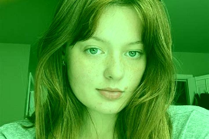 Aurora, 21, a auburn grey-eyed european companion based in Montara. Offering Party Girl, Striptease, Prostate Massage, Tantra. Available for incall and outca...