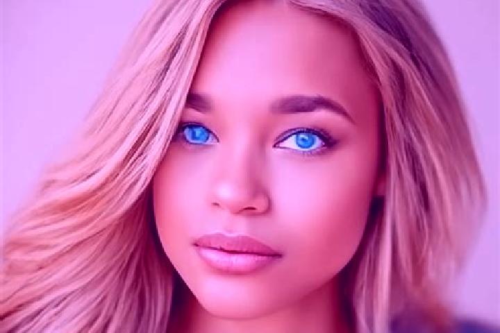 Aurora, 21, a blonde blue-eyed latina companion based in Yanga. Offering Deep French Kissing, Prostate Massage, BDSM. Available for incall and outcall, day a...