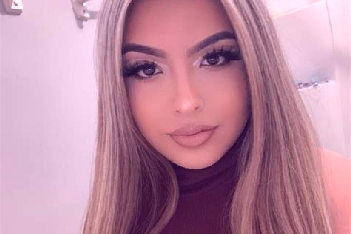 Aurora, 21, a blonde grey-eyed latina companion based in Delfstrahuizen. Offering Deep French Kissing, Fetish, Party Girl. Available for incall and outcall, ...