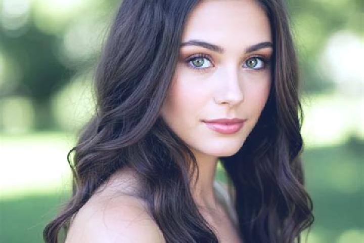 Aurora, 21, a brunette hazel-eyed european companion based in San Antonio Chiltepec. Offering Fetish, Dinner Date, GFE, Striptease. Available for incall and ...