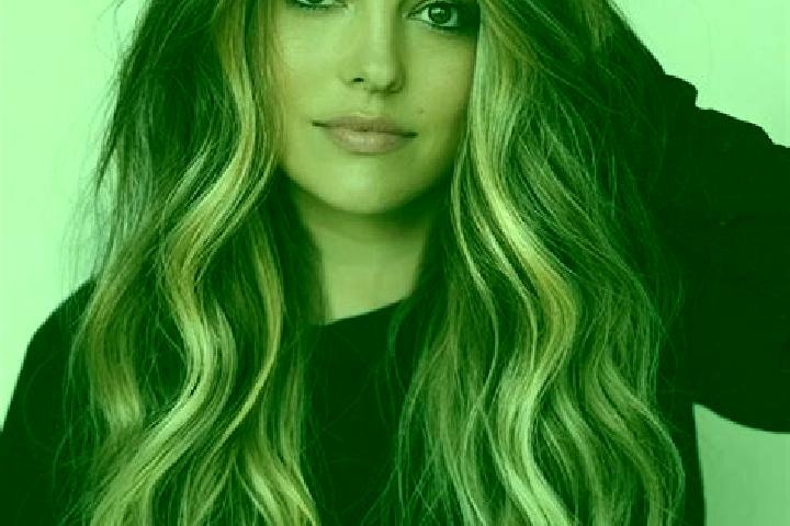 Aurora, 21, a dark blonde brown-eyed caribbean companion based in Mount Perry. Offering Erotic Massage, OWO, Girlfriend Experience, A-Level. Available for in...
