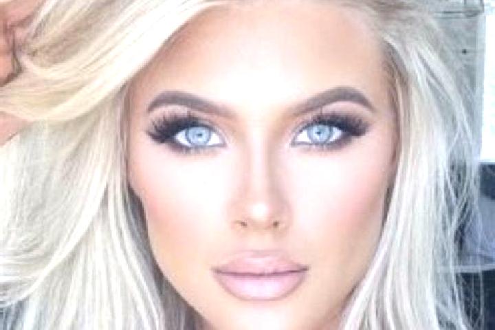 Aurora, 21, a platinum blonde amber-eyed european companion based in Nyakhachava. Offering Dinner Date, 69, Travel Companion, Fetish, Overnight. Available fo...