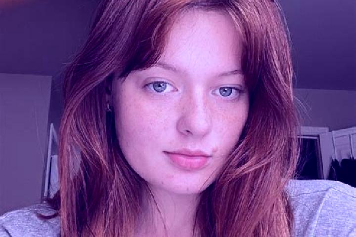 Aurora, 21, a red grey-eyed caucasian companion based in Iguai. Offering Duos, Striptease, Deep French Kissing, Erotic Massage, GFE. Available for incall and...