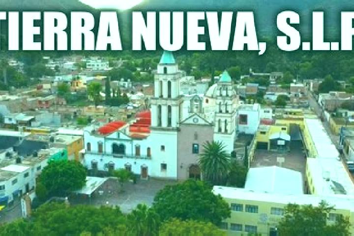 Aurora, 21 — Escort in Ach Lum Tierra Nueva, Mexico