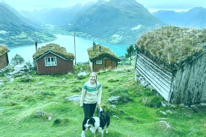 Aurora, 21 — Escort in Bjorkelangen, Norway