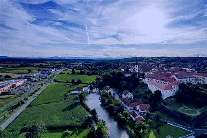 Aurora, 21 — Escort in Dietersdorf bei Fuerstenfeld, Austria