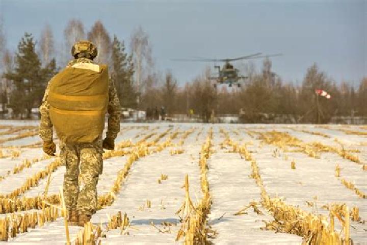 Aurora, 21 — Escort in Hirsivka, Ukraine