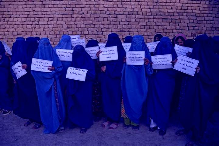 Aurora, 21 — Escort in Islam Chumgar, Afghanistan