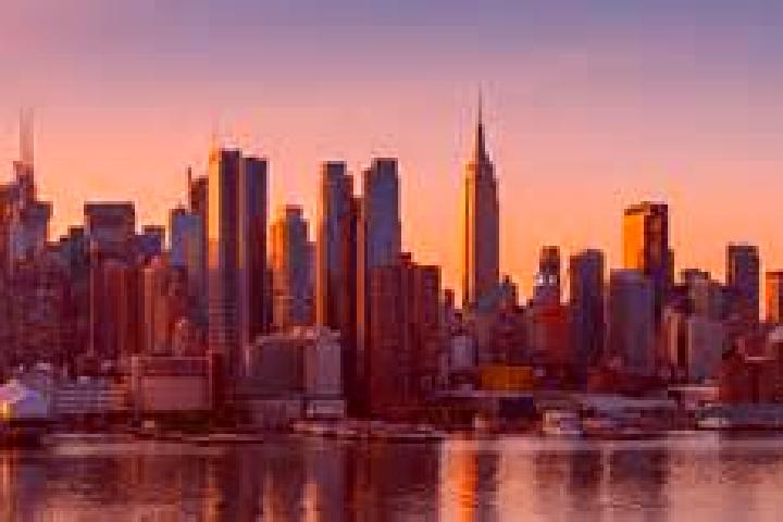Aurora, 21 — Escort in New York Mills, United States