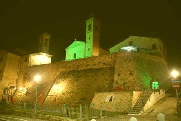 Aurora, 21 — Escort in Torre San Patrizio, Italy