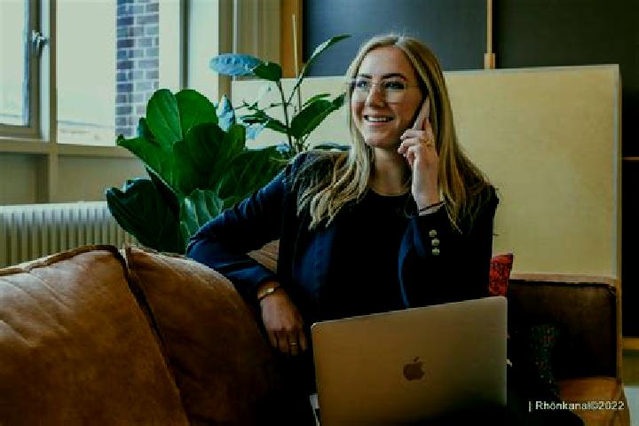 Aurora, 21 — Escort in Willmars, Germany