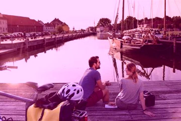 Aurora, 21 — Escort in Wilster, Germany
