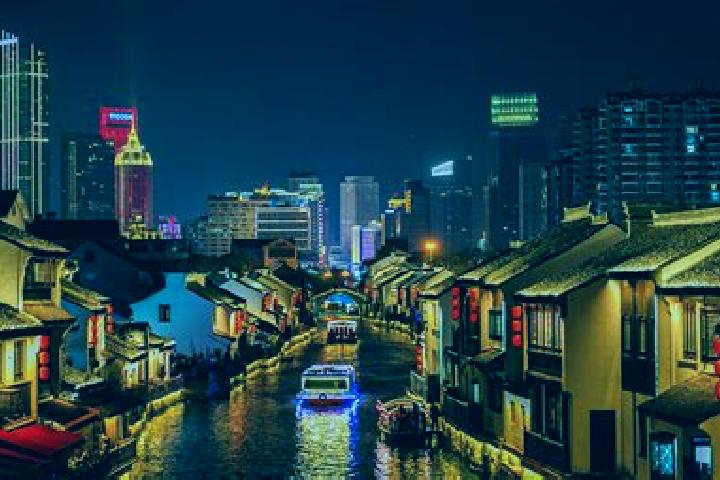 Aurora, 21 — Escort in Wuxi, China