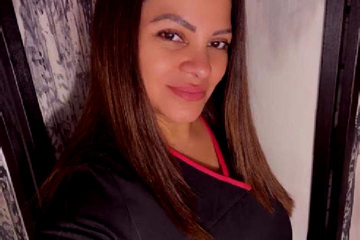 Aurora, 22, a auburn grey-eyed caucasian companion based in Sarcelles. Offering Prostate Massage, Massage, Party Girl, Couples. Available for incall and outc...