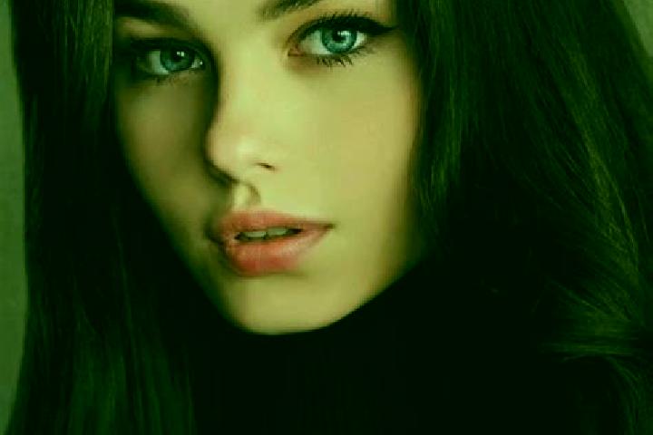 Aurora, 22, a black blue-eyed slavic companion based in Tchamatche. Offering Massage, BDSM, Prostate Massage, Fetish. Available for incall and outcall, overn...