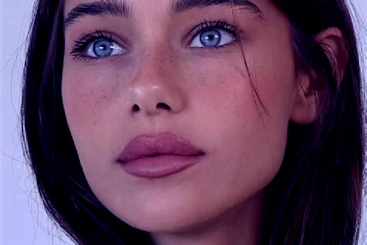 Aurora, 22, a brunette brown-eyed middle eastern companion based in Yukou. Offering Couples, Massage, Prostate Massage. Available for incall and outcall, ove...