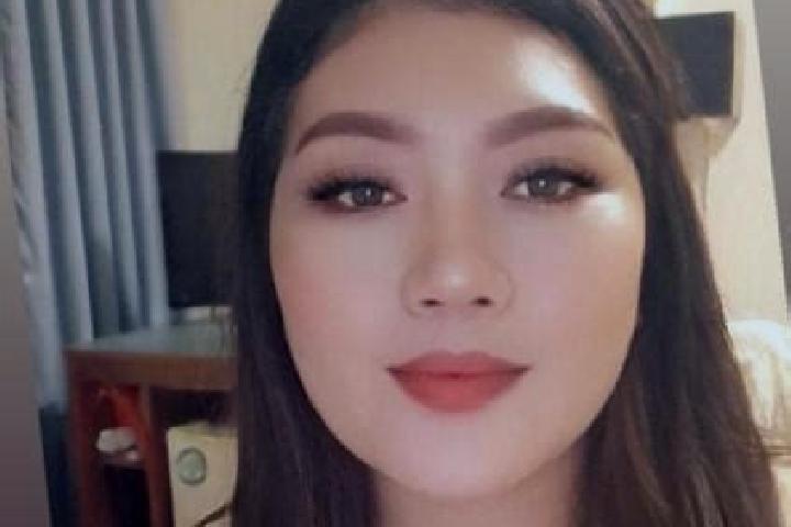 Aurora, 22, a brunette grey-eyed asian companion based in Harlau. Offering Fetish, Prostate Massage, Dinner Date, GFE, OWO. Available for incall and outcall,...
