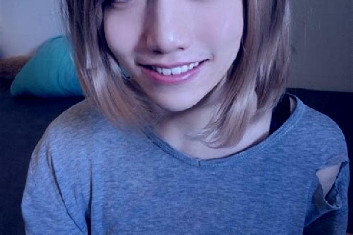 Aurora, 22, a dark blonde brown-eyed latina companion based in Maria Rain. Offering Prostate Massage, OWO, 69. Available for incall and outcall, overnight bo...