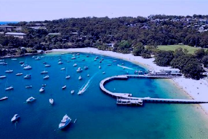 Aurora, 22 — Escort in Balmoral, Australia
