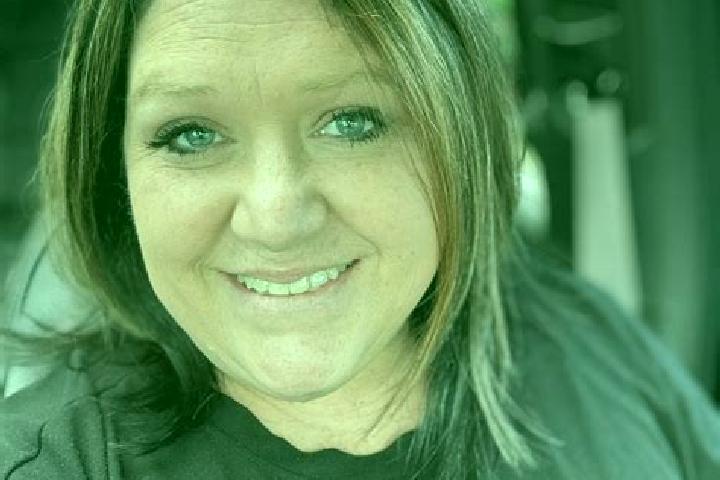 Aurora, 22 — Escort in Carnesville, United States