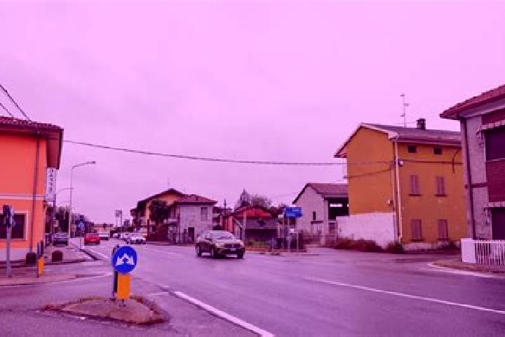 Aurora, 22 — Escort in Cavaglio D Agogna, Italy