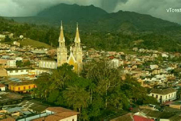 Aurora, 22 — Escort in Chinavita, Colombia
