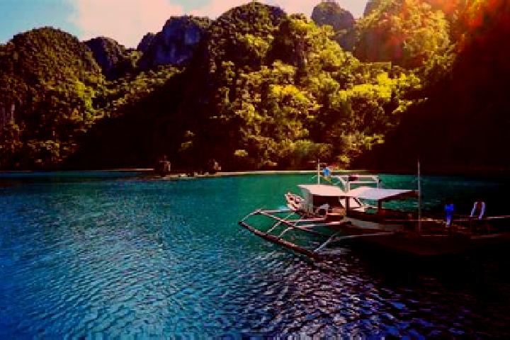 Aurora, 22 — Escort in Lugait, Philippines