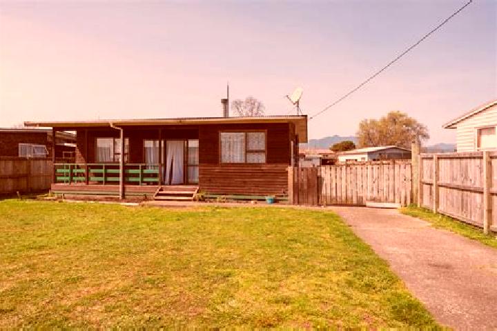 Aurora, 22 — Escort in Murupara, New Zealand