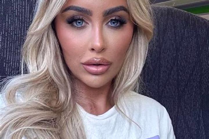 Aurora, 22 — Escort in Park Forest, United States