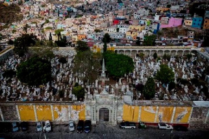 Aurora, 22 — Escort in San Jeronimo Acazulco, Mexico
