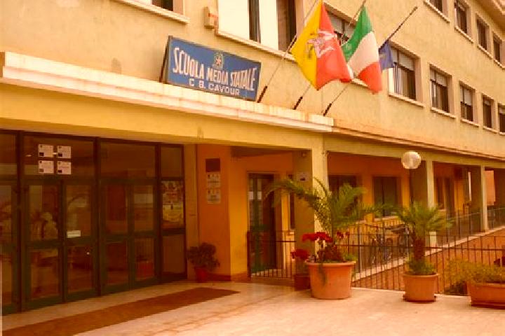 Aurora, 22 — Escort in Tecchiena, Italy