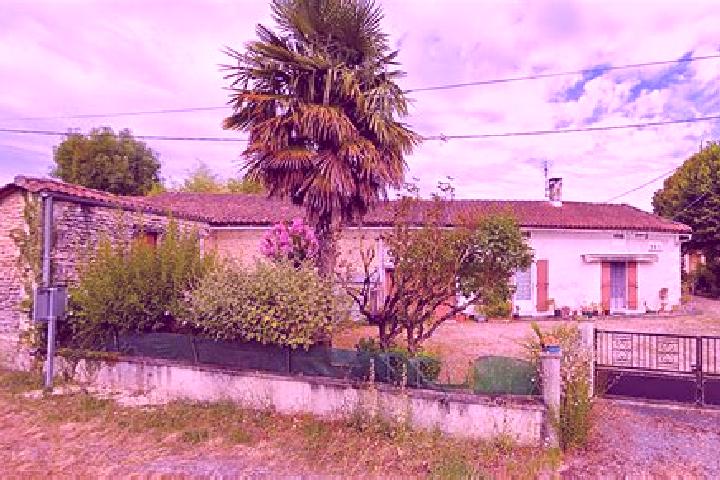 Aurora, 23 — Escort in Verteillac, France