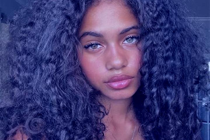 Aurora, 24, a black grey-eyed ebony companion based in Skoevde. Offering Girlfriend Experience, OWO, Domination. Available for incall and outcall, day and ev...