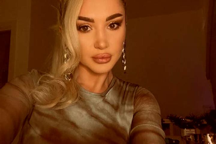Aurora, 24, a blonde brown-eyed middle eastern companion based in Nagrota Bagwan. Offering Massage, Party Girl, GFE, BDSM, Roleplay. Available for incall and...