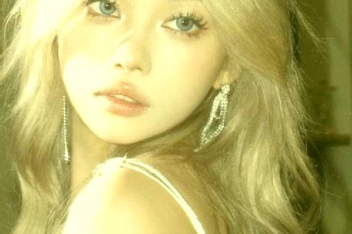 Aurora, 24, a platinum blonde dark-eyed asian companion based in Zemo Gulripshi. Offering Overnight, Party Girl, Erotic Massage, Girlfriend Experience, OWO. ...