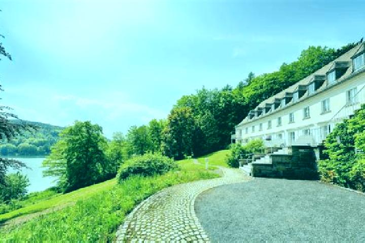 Aurora, 24 — Escort in Arnsberg, Germany