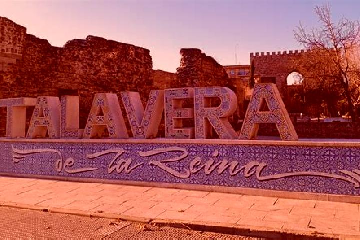 Aurora, 24 — Escort in Casas de Reina, Spain