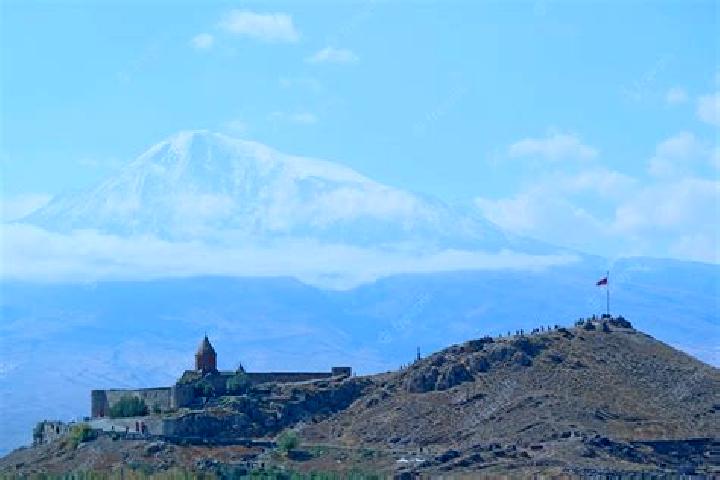 Aurora, 24 — Escort in Hovtashen, Armenia