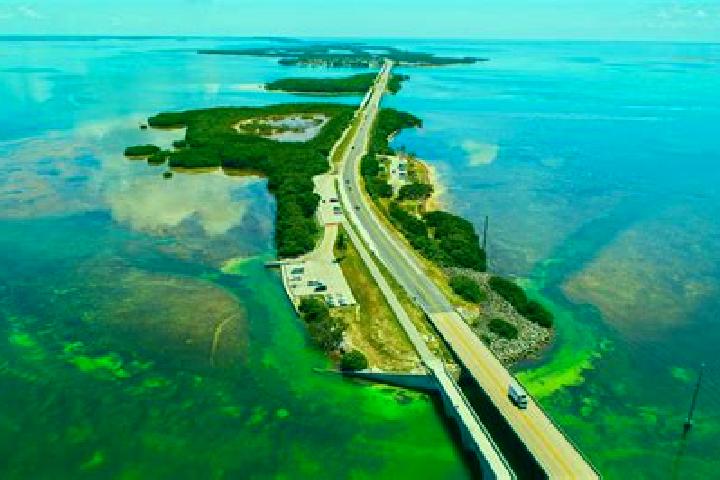 Aurora, 24 — Escort in Key Largo, United States