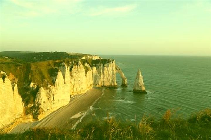 Aurora, 24 — Escort in La Falaise, France