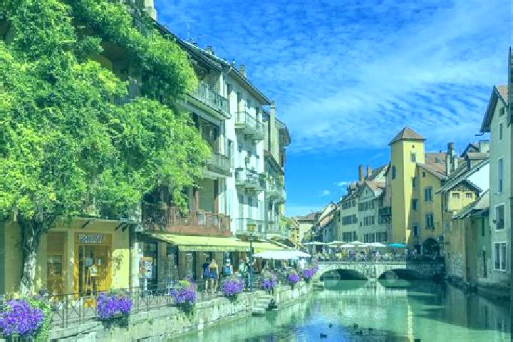 Aurora, 24 — Escort in Marquixanes, France