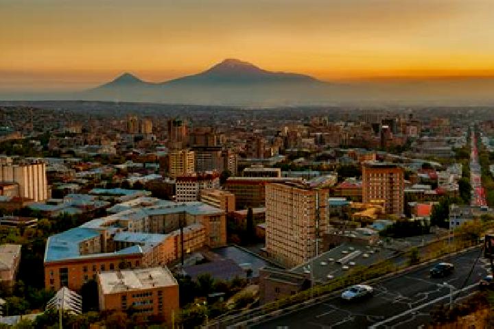 Aurora, 24 — Escort in Monteavan, Armenia