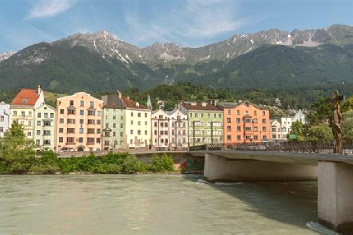 Aurora, 24 — Escort in Stoessing, Austria