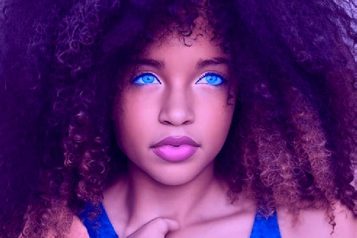Aurora, 25, a black blue-eyed ebony companion based in Looft. Offering Dinner Date, Massage, Domination. Available for incall and outcall, day and evening da...